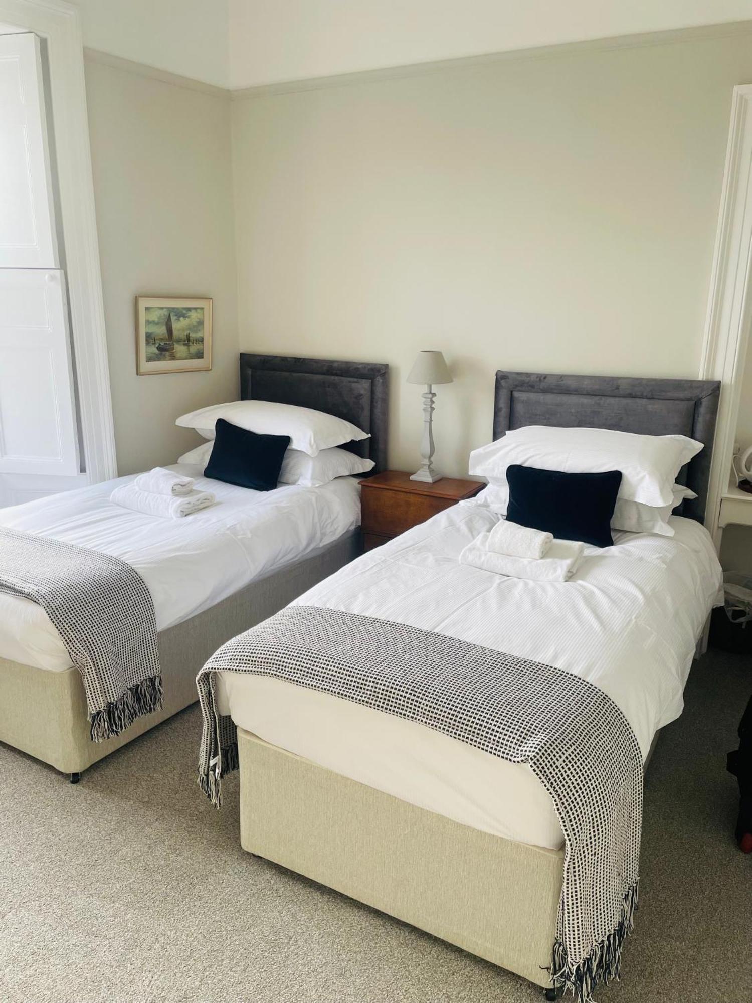 The Garret Hotel Kirkcudbright Eksteriør bilde